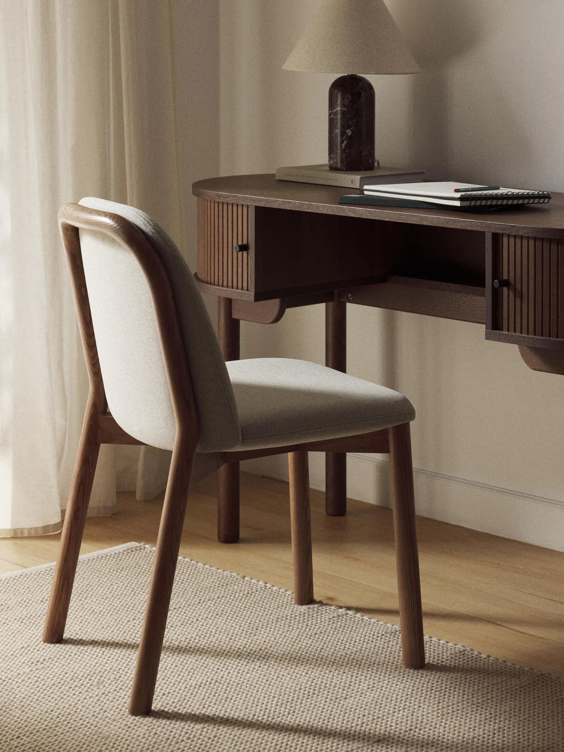 Chaise rembourrée en bois Julie